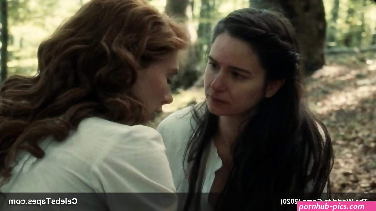 Vanessa Kirby Nude Topless Lesbian Sex With Katherine Waterston