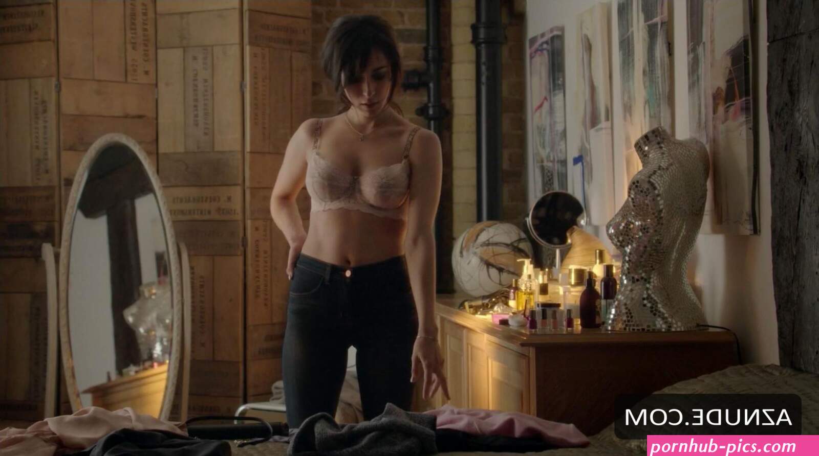 OONA CHAPLIN Nude