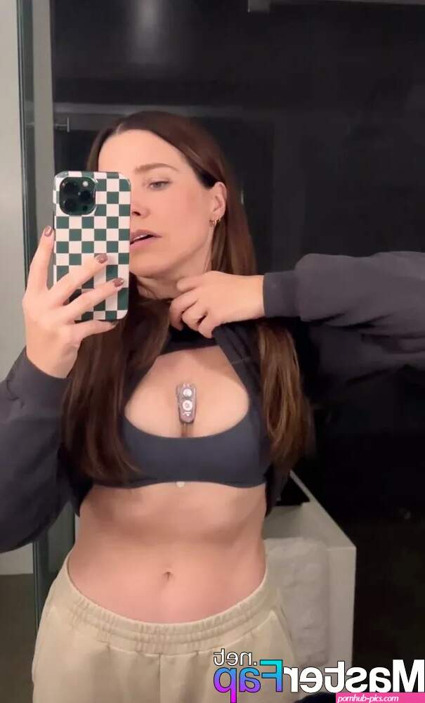 Sophia Bush Nude OnlyFans Leak Picture E853oAFMBu