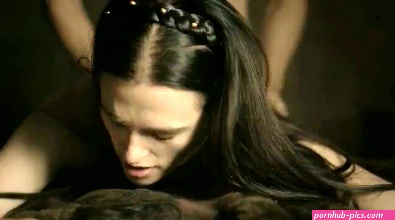on X: Katie McGrath in nude scene from Labyrinth which was released in 2012. She shows us her tits and ass in sex scene.