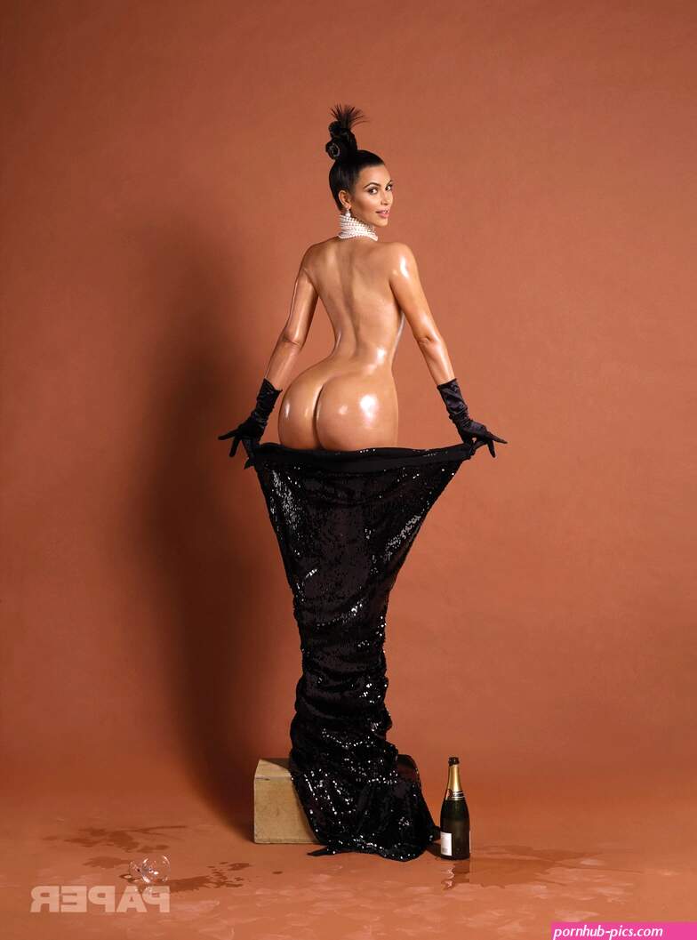 Kim Kardashian on the Cover of PAPER Break the Internet