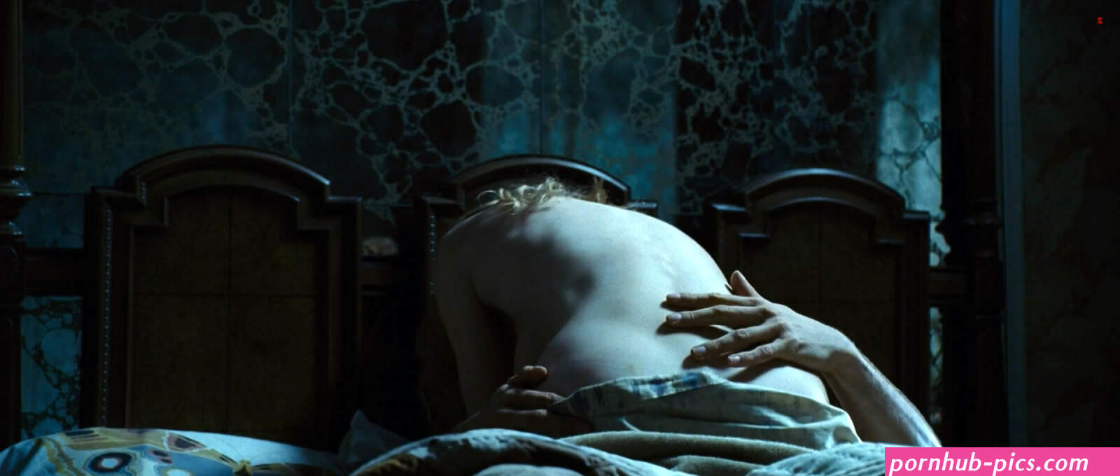 Melissa George naked hot in The Amityville Horror 2005 hd1080p