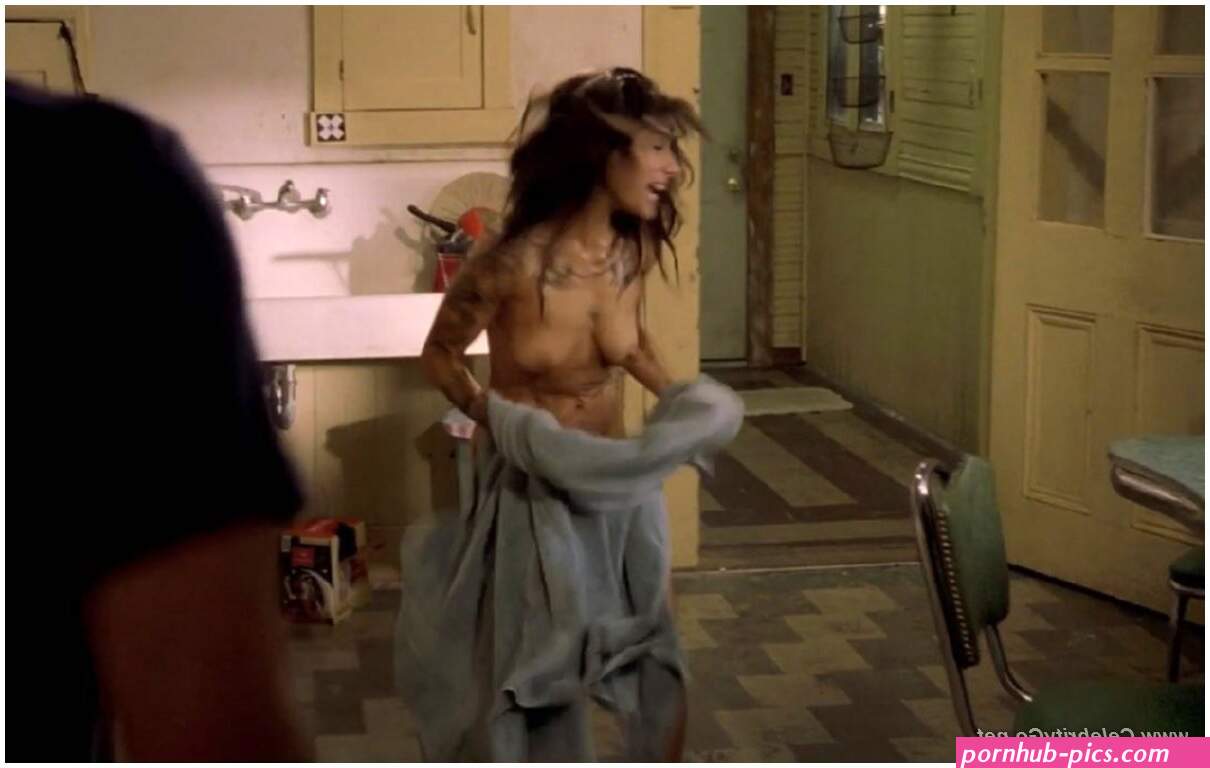 Sarah Shahi naked photos. Free nude celebrities.