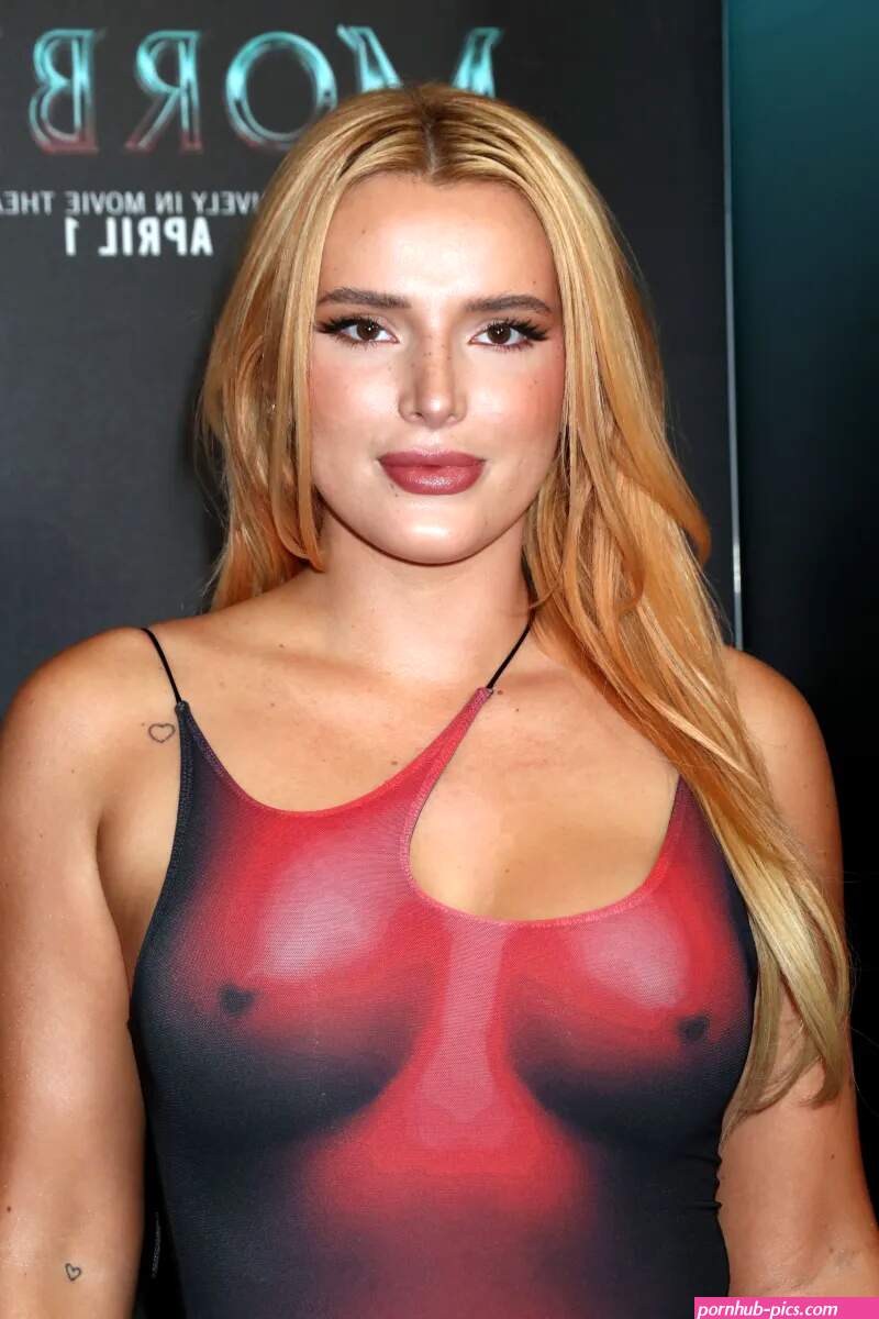 Bella Thorne Bares It All in Skin-Tight Dress: See Photos