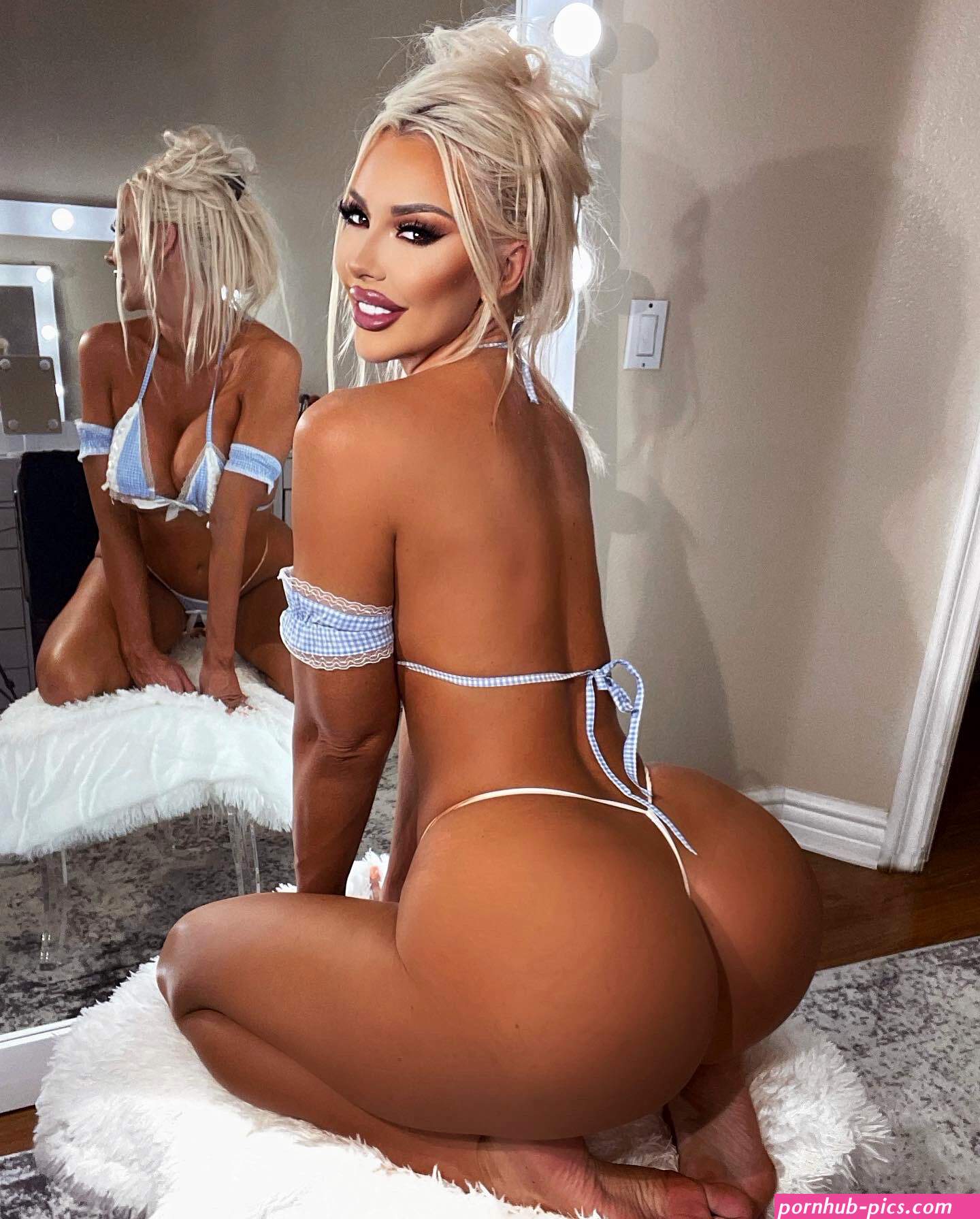 Porn Star Courtney Taylor is NOT accused of murder