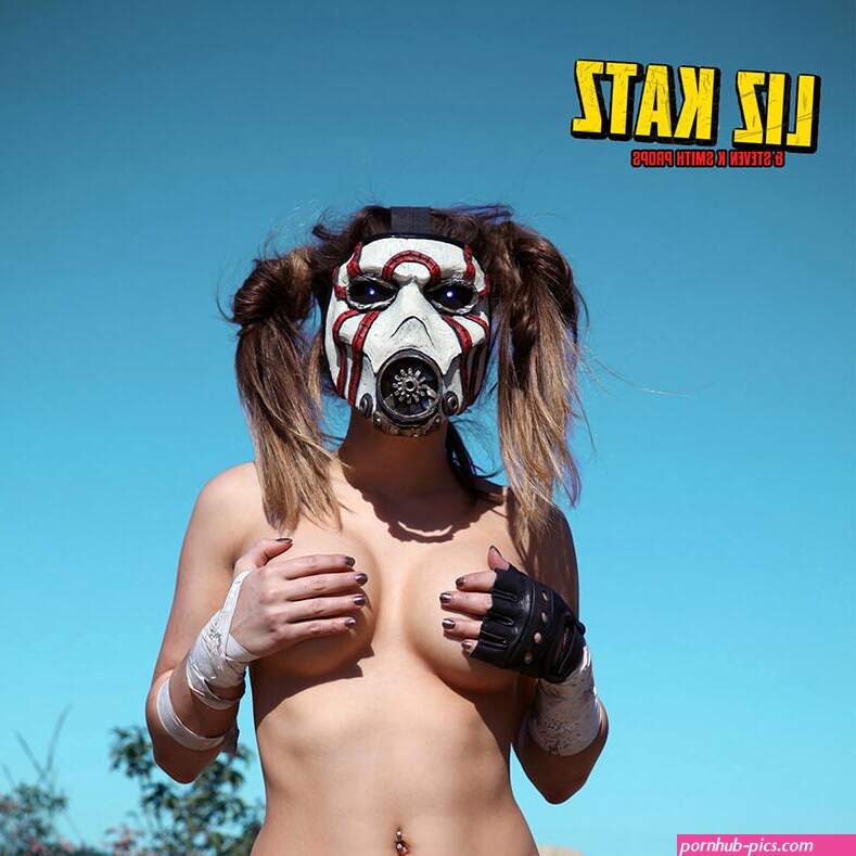 Liz Katz Psycho Cosplay