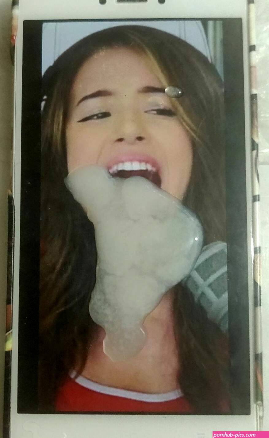 Here i go again for Pokimane. Cumtribute