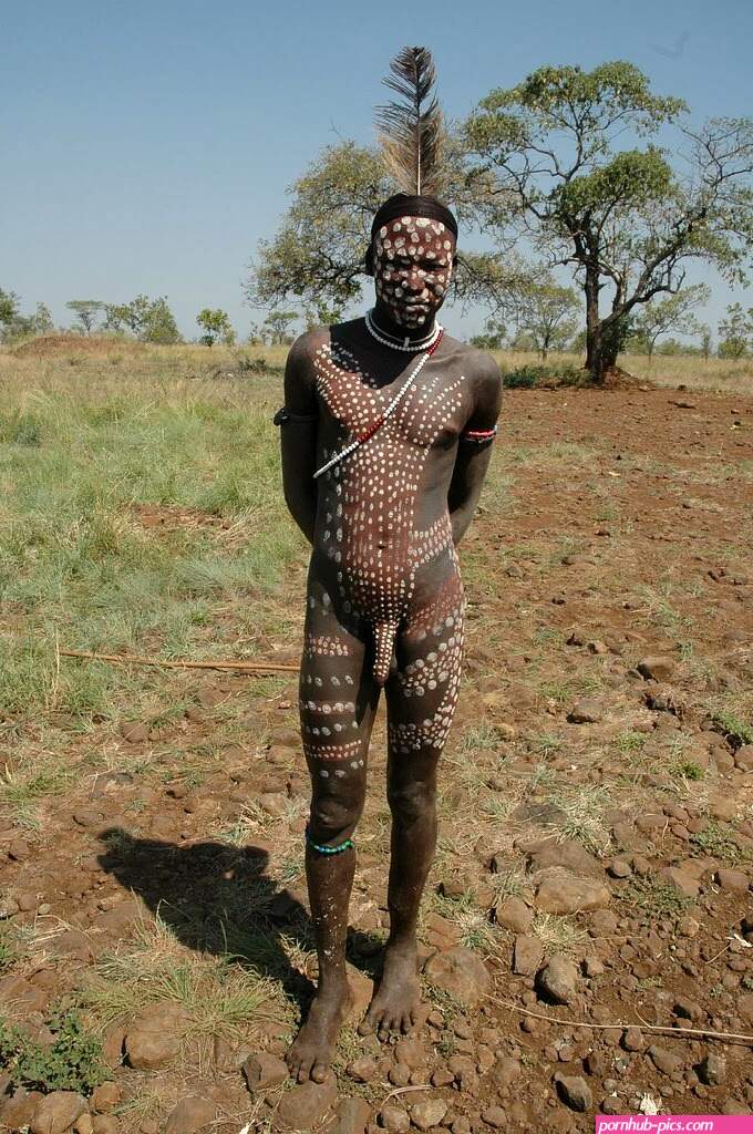 Welcome to my world.... : NUDE AFRICA