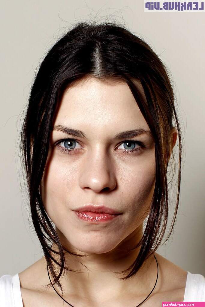 Ana Ularu Nude And Sexy