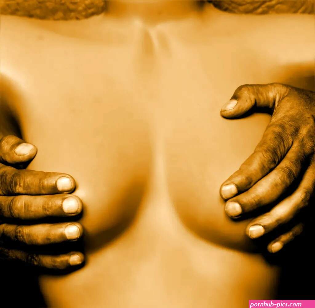 Where To Kiss A Girl To Turn Her On And Make Her Want More