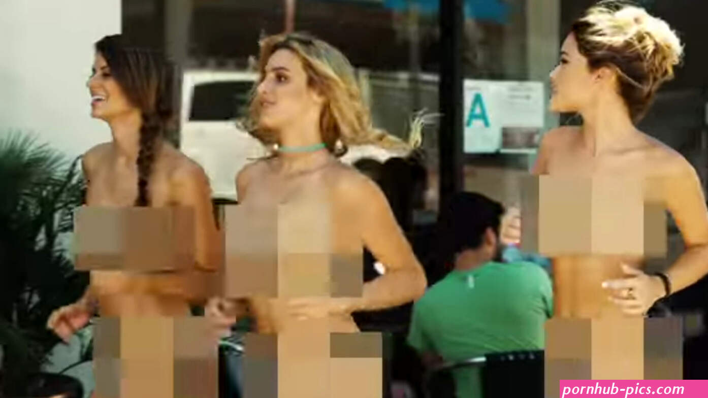 Watch Blink-182s NSFW video for Shes Out Of Her Mind