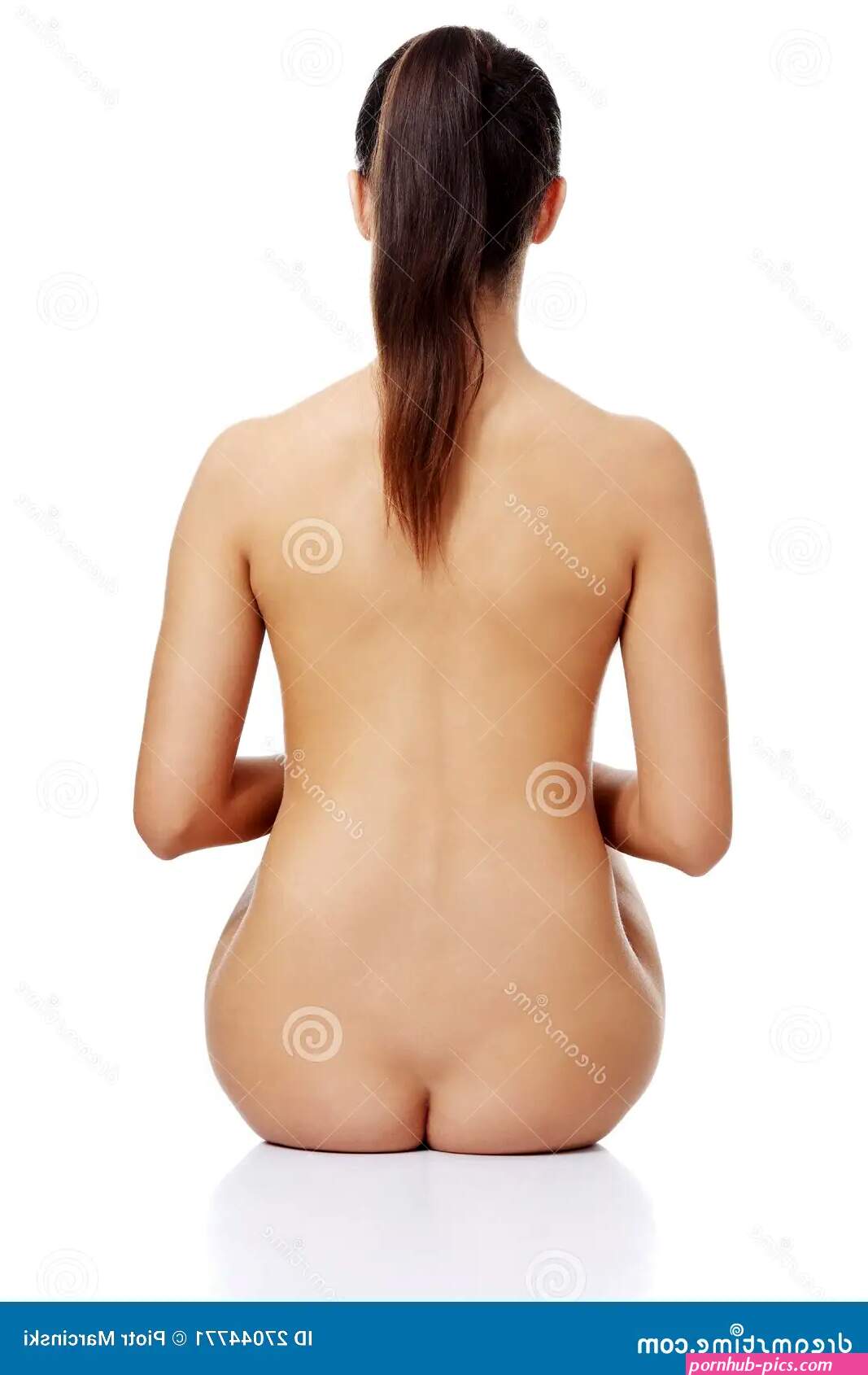 Las Mujeres Desnudas De La Belleza Mueven Hacia Atrs Imagen de archivo