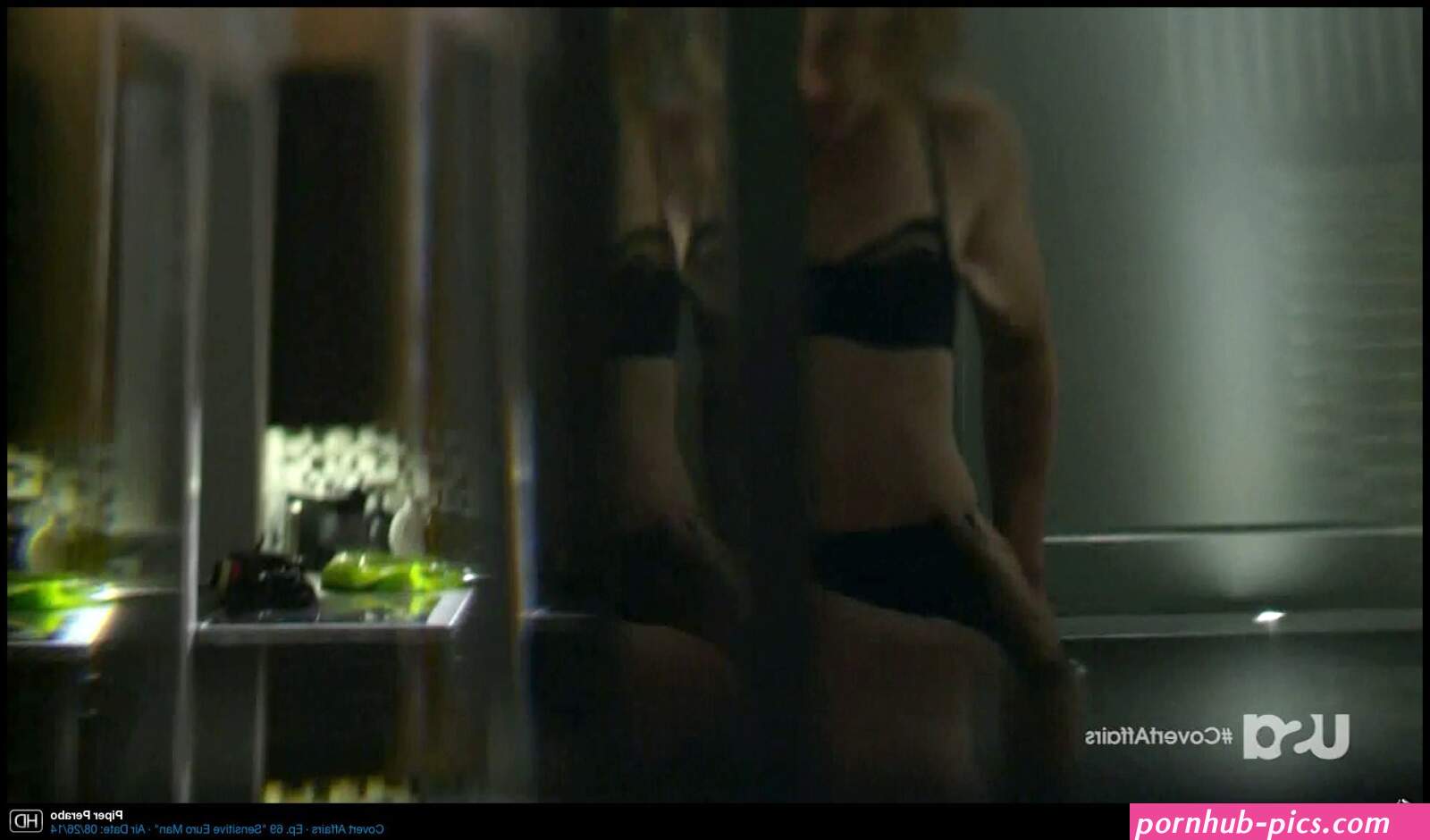 Naked Piper Perabo in Covert Affairs ANCENSORED