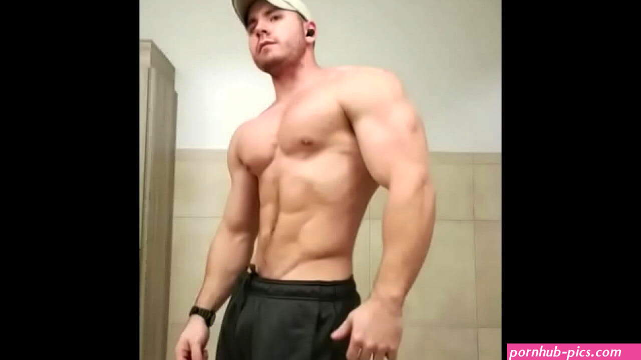 hotmuscles6t9 is so fucking perfect
