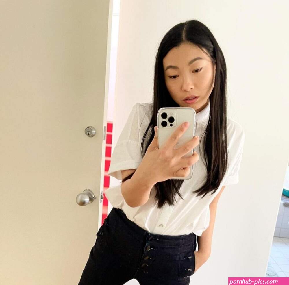 AWKWAFINA NAKED