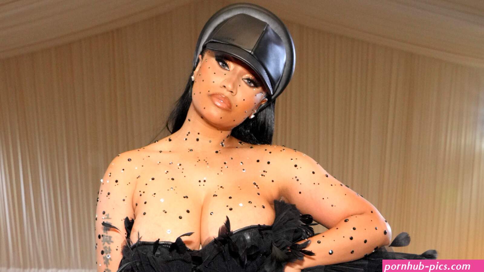 Nicki Minaj Shares Boob Size Before Breast Reduction Surgery