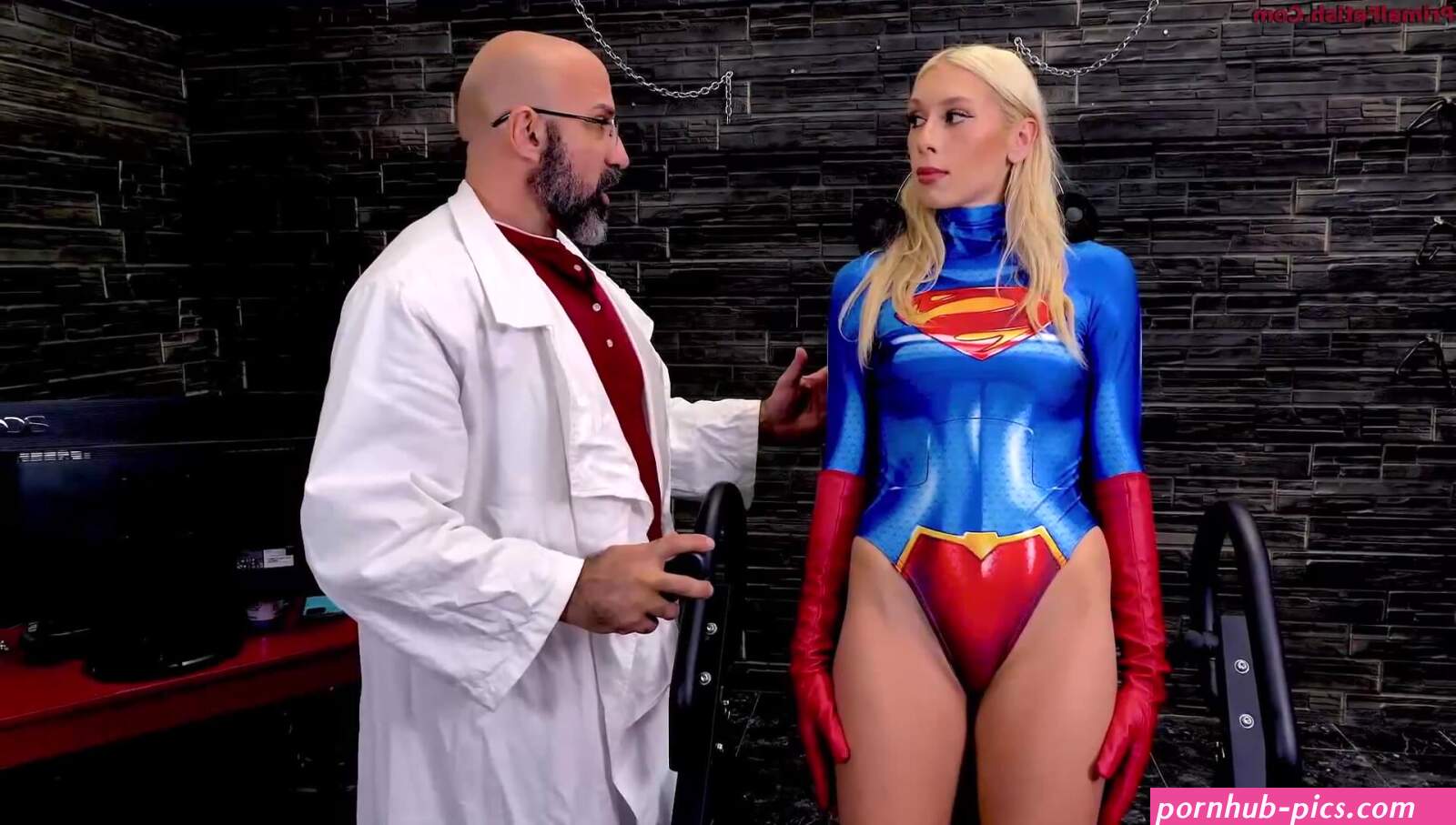 Super Review: Supergirl