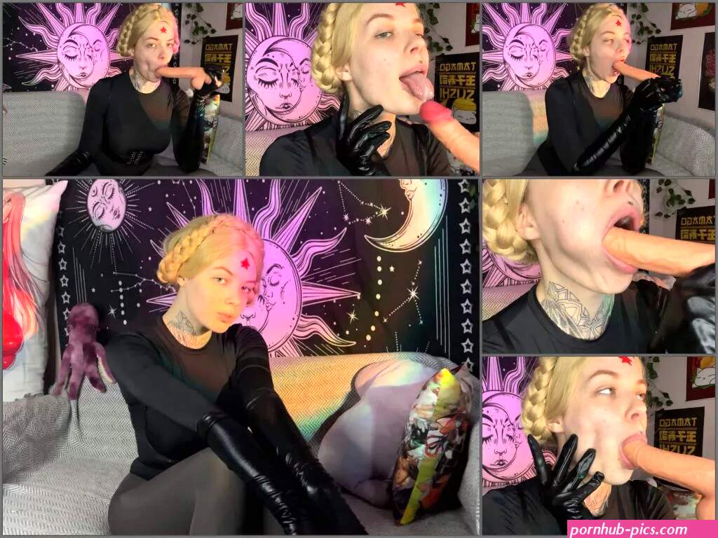 Deepthroat Cosplay
