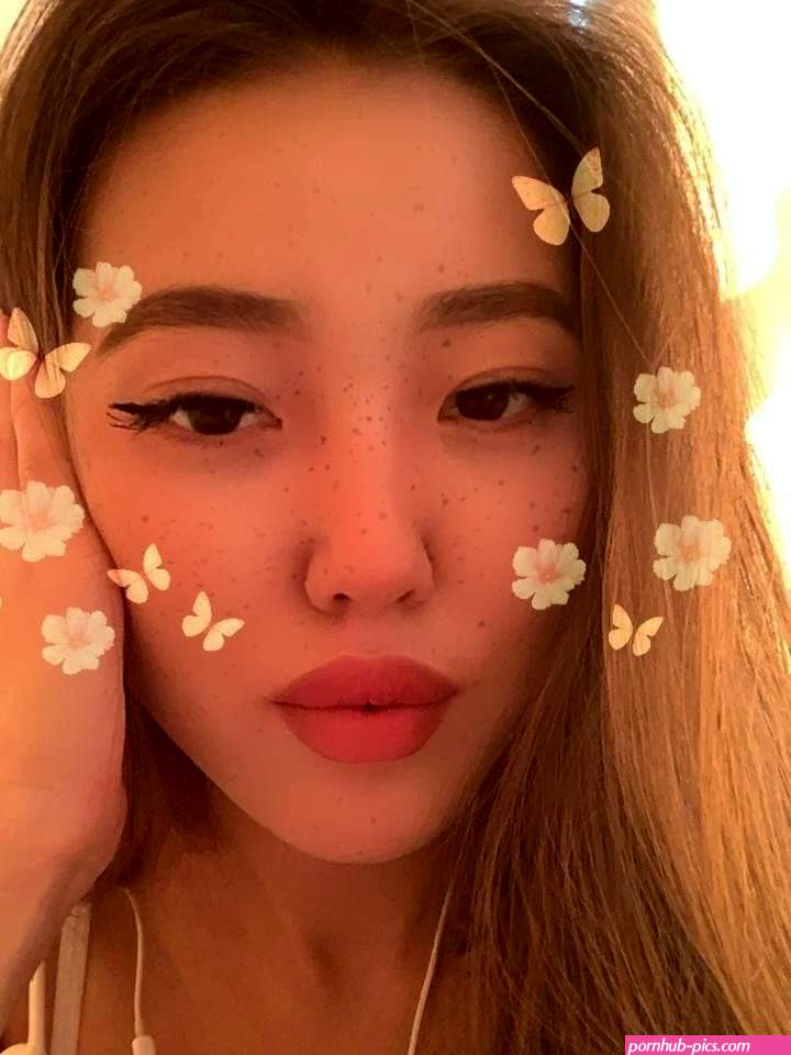 Kkimikooo Cam Model: Free Live Sex Show Chat