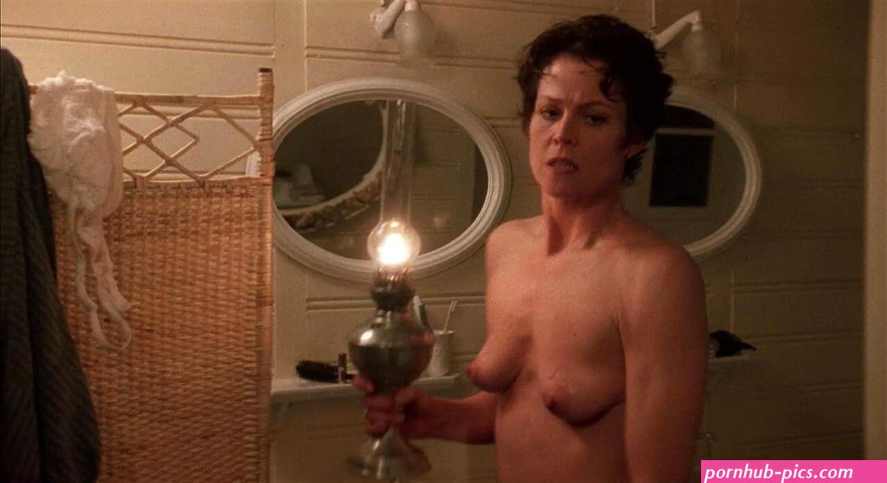 Nude video celebs Actress Sigourney Weaver