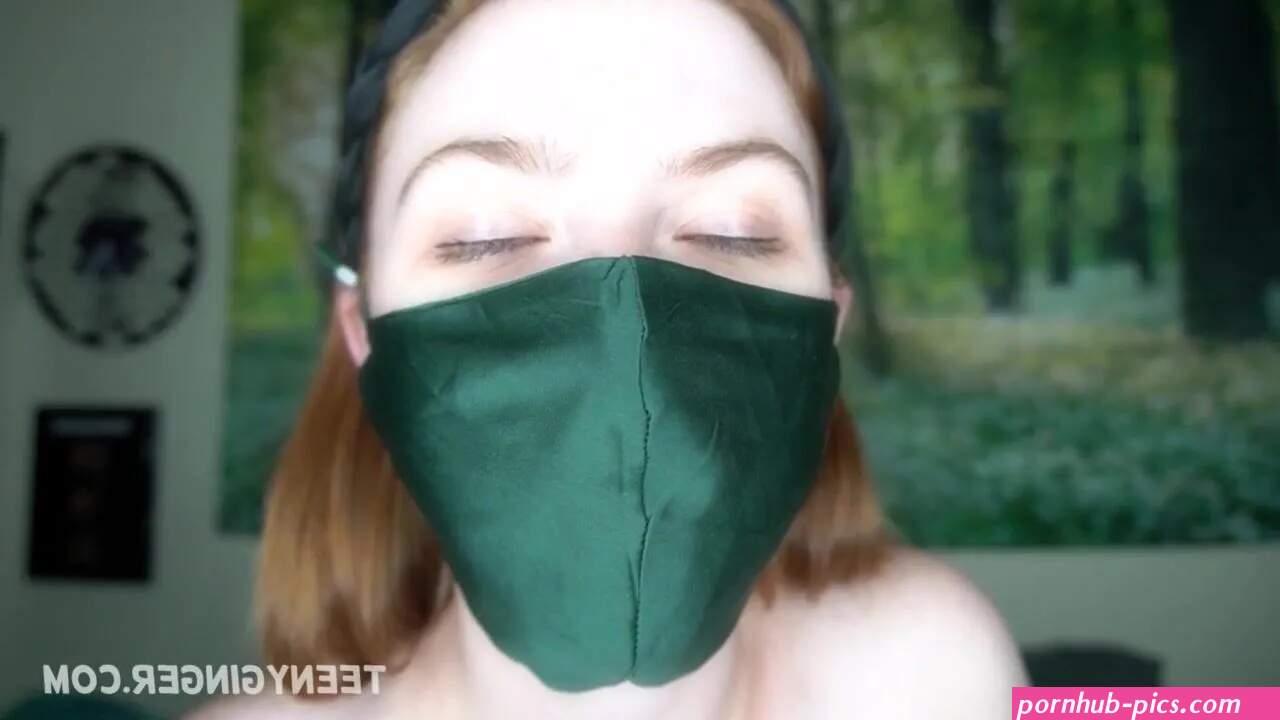 Free HD Look Into My Eyes