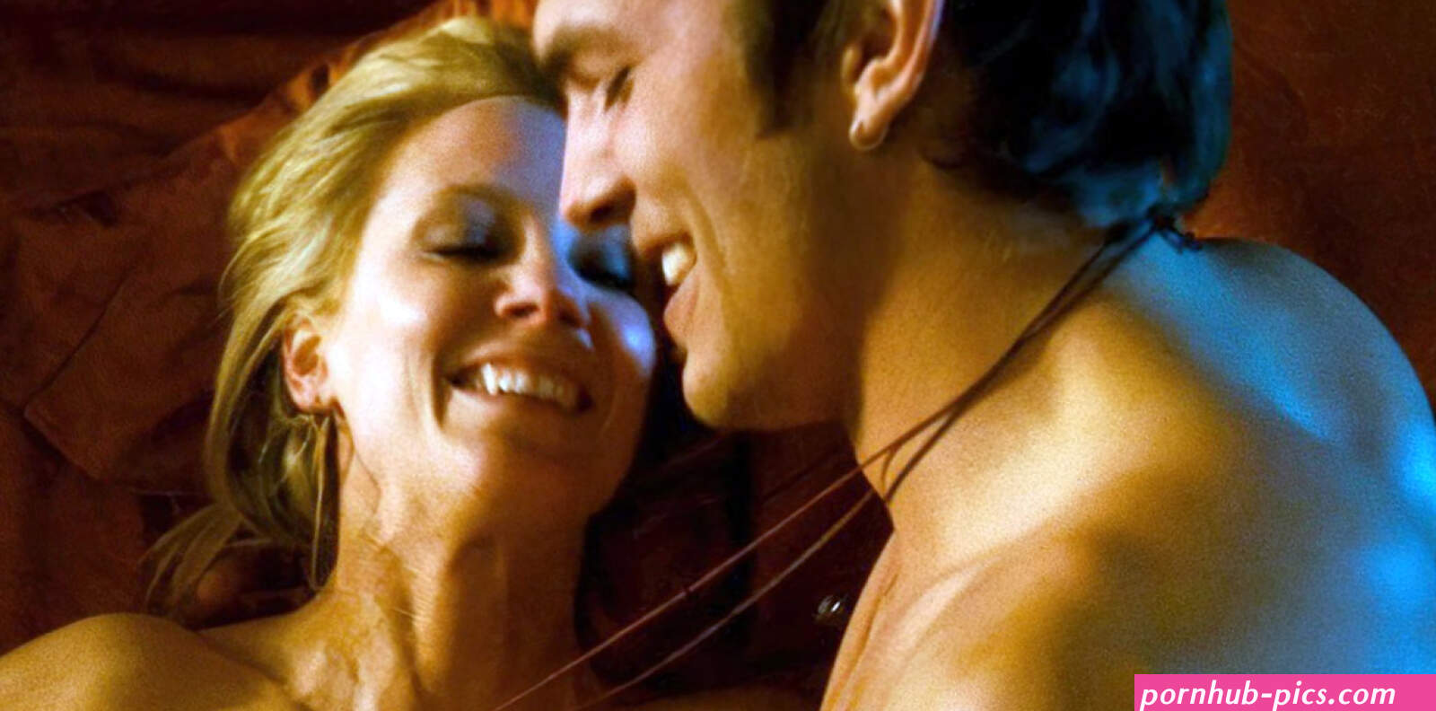 Anne Heche Topless and Sexy Photos
