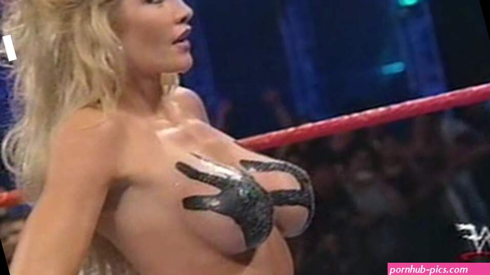 WWF women wrestling the attitude era