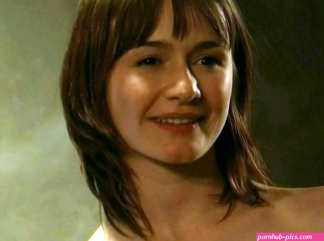 Emily mortimer nude only boobs