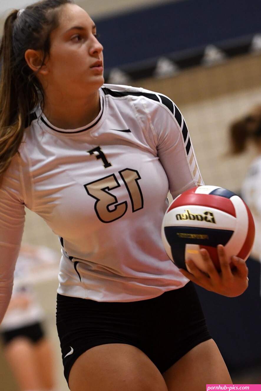 Volleyball titties