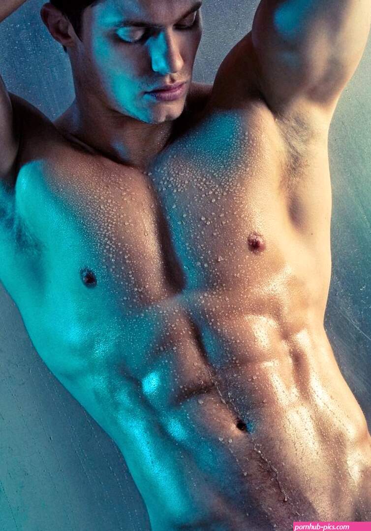 Naked tradesmen
