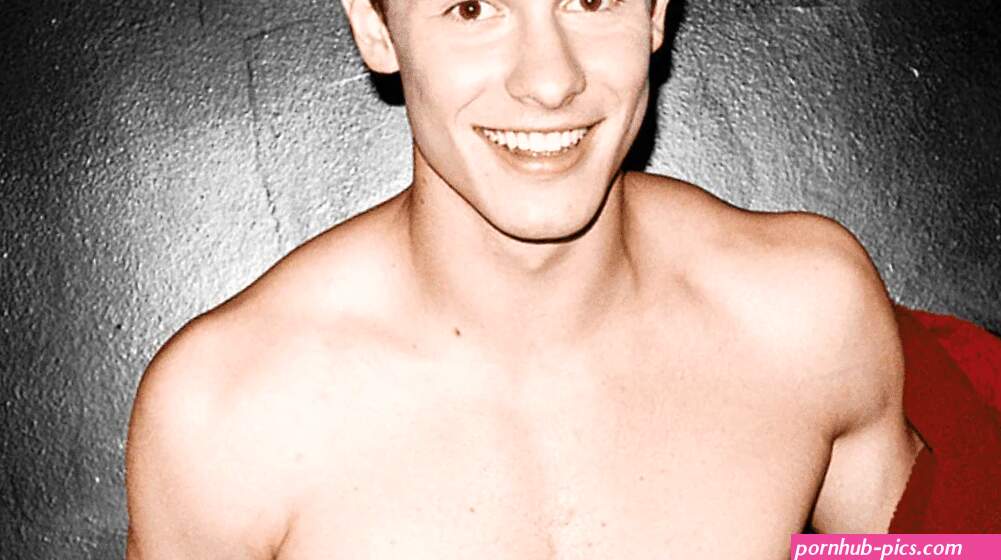 Sean Mendez Biceps