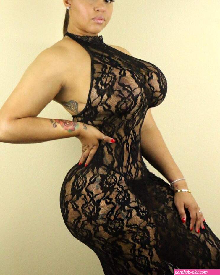 Thick Pics on X: Thick Curvy Big Booty Latina Babe