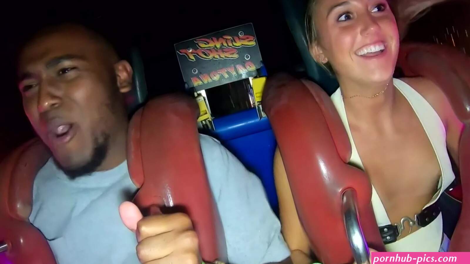 Slingshot ride nipslip 0:48