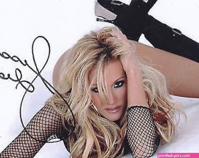 Jessica Drake Signed 8x10 Photo wCOA XXX Porn Star Adult Film 4 at Amazons Entertainment Collectibles Store