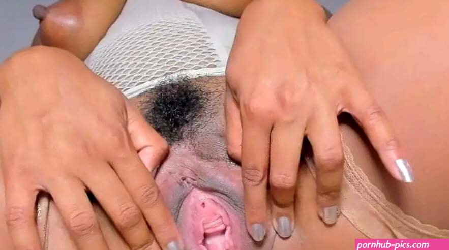 creamy in big black pussy hole