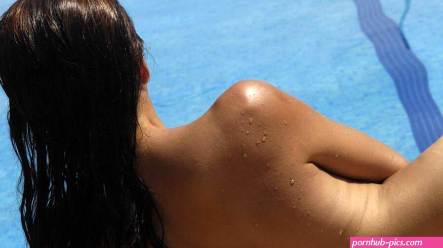 Women can now swim and sunbake topless at Berlins public pools