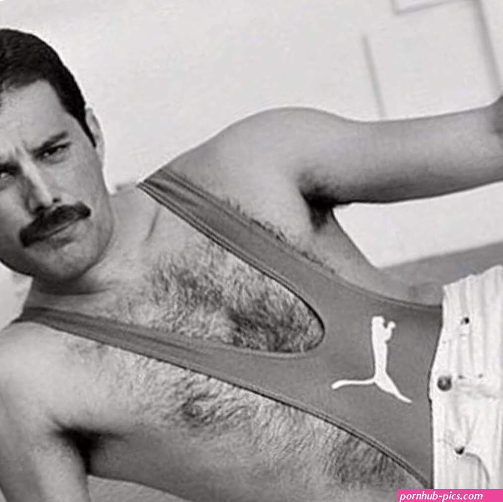 Pin By Nichole Skillman On Queen Freddie Mercury Queen Freddie 6067 HOT SEXY GIR