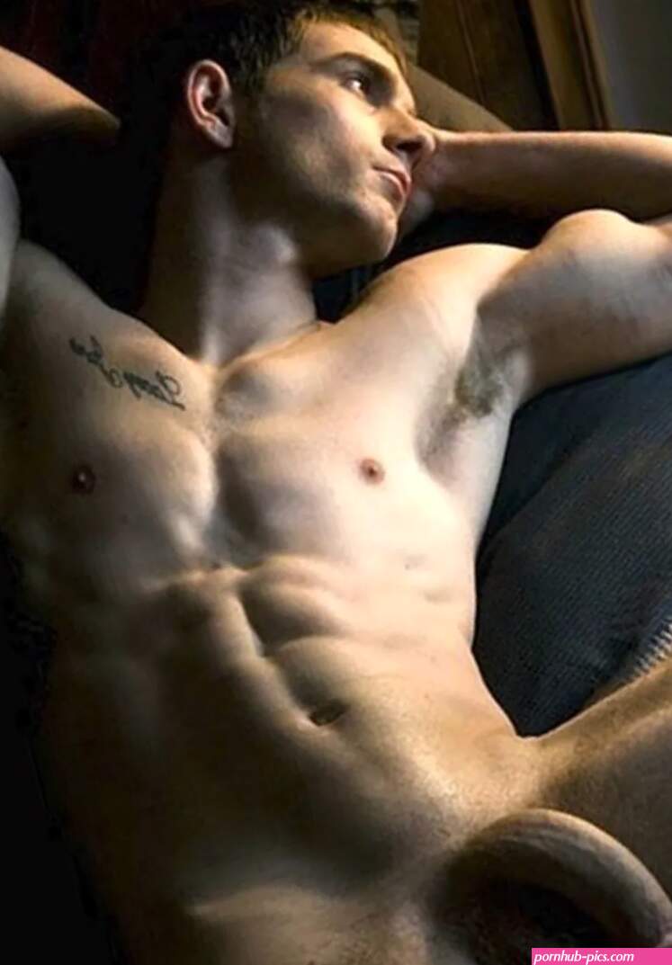 Hot guy najed