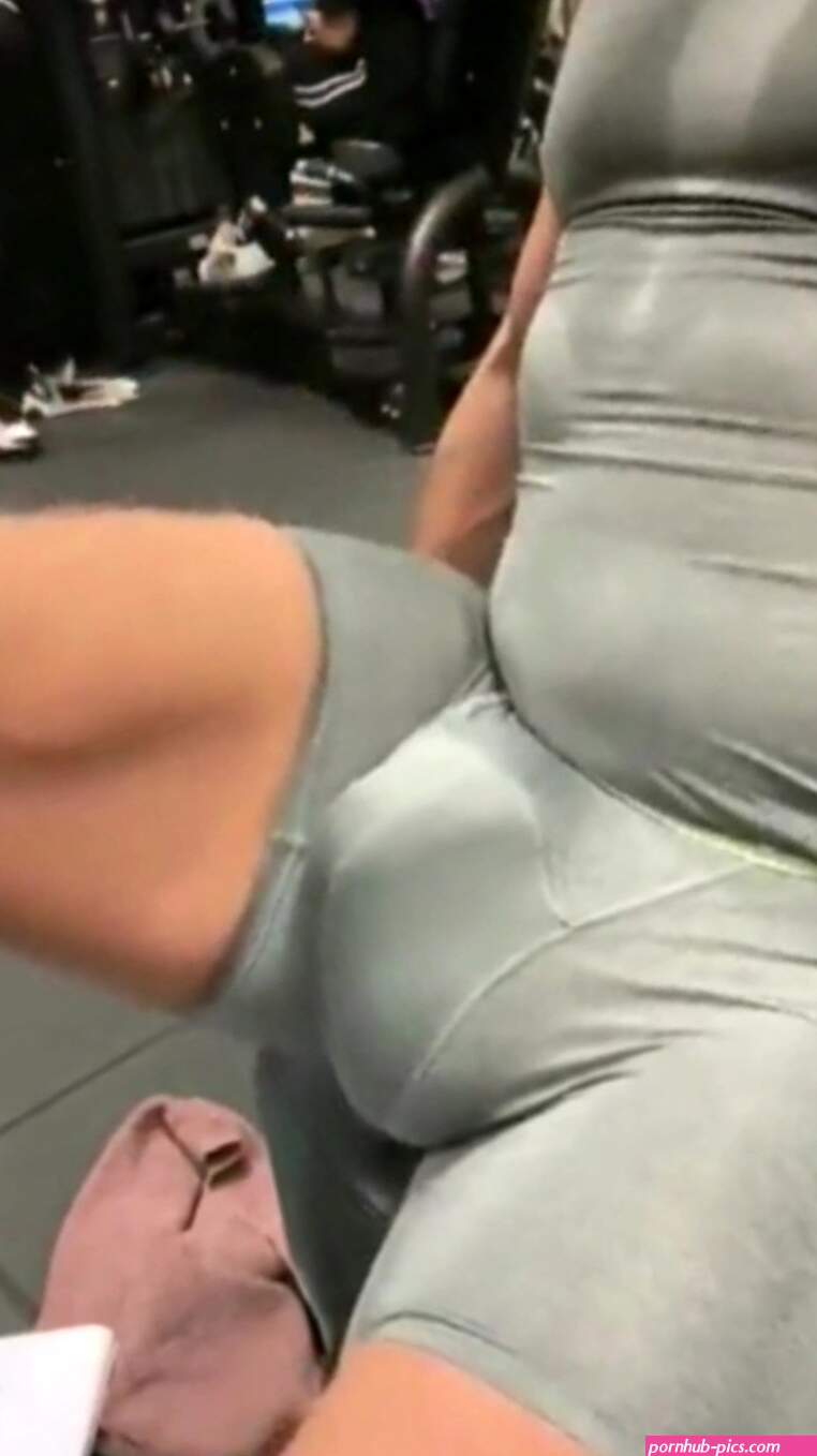Muscle guy with huge gym bulge
