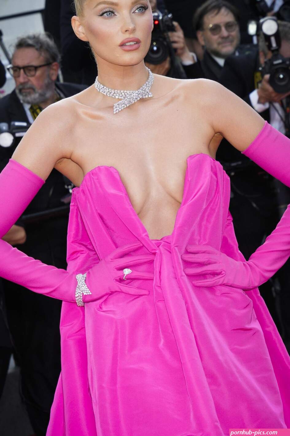 Elsa Hosk Shows Off Her Sexy Tits at the 75th Annual Cannes Film Festival 130 P