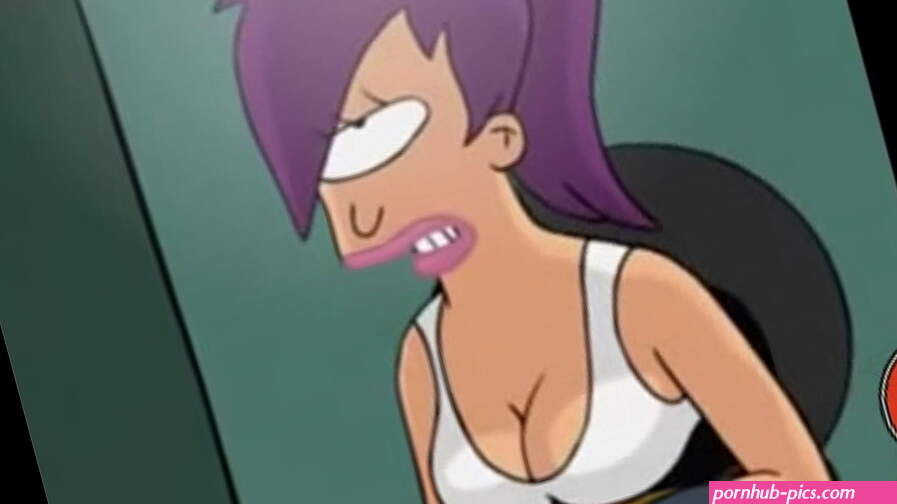 Futurama Leela glory hole
