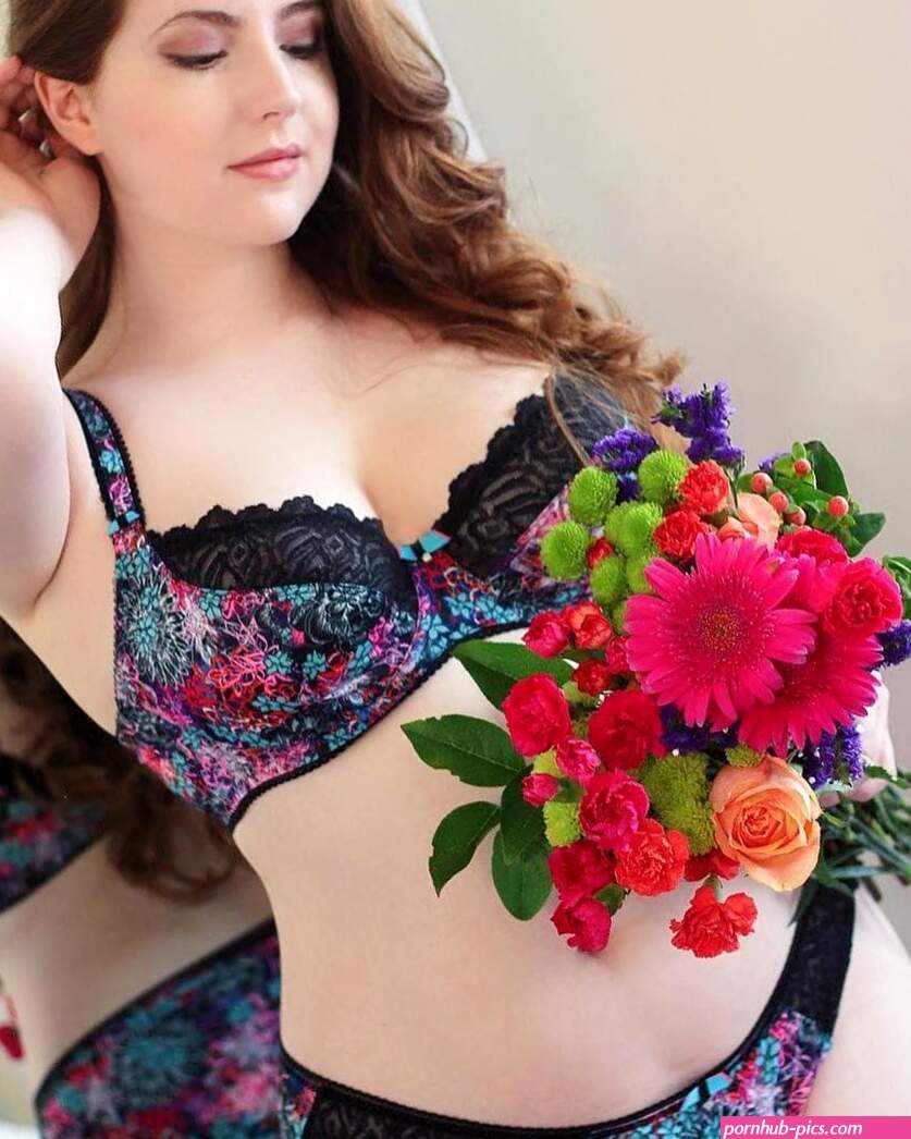 Pin on Sexy Plus Size 4