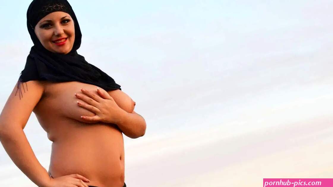 Aneesa ferreira nude