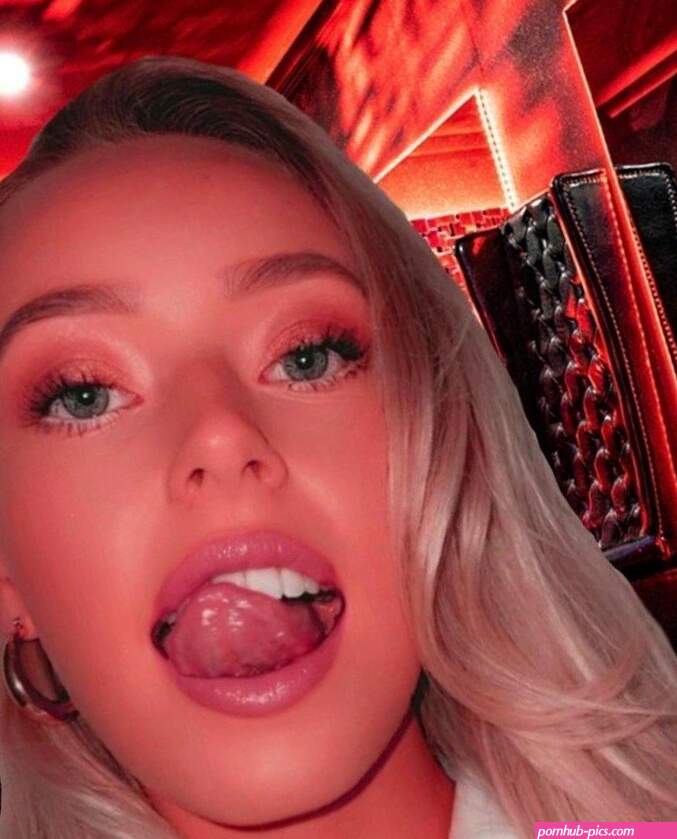 Obey Cardi Mistress Cardi meetavaa obeycardi