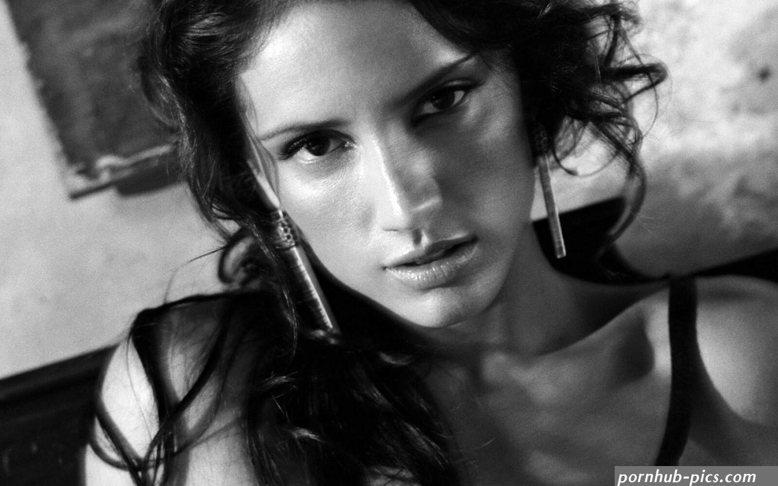Leonor Varela HD Wallpapers 7wallpapers.net