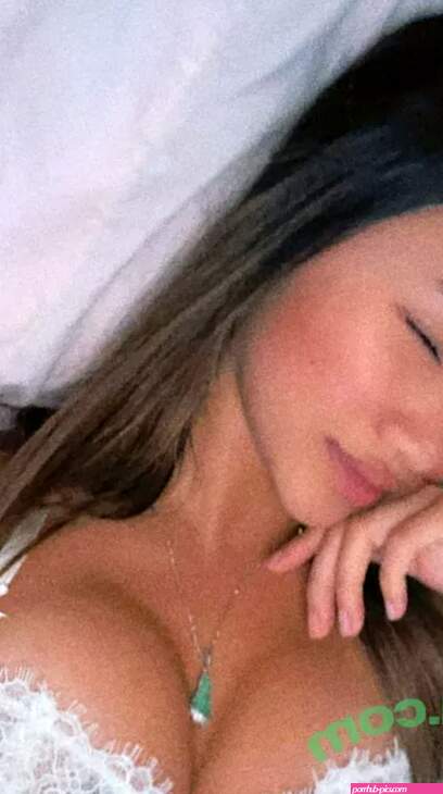 Lily Luen OnlyFans Leak: Nude photo