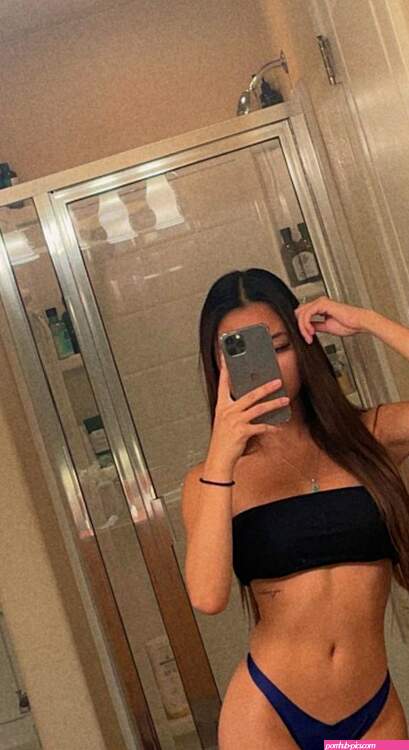 Lily Luen Strawberrybunnyloop lily.luen lilyluen Nude Leaks OnlyFans