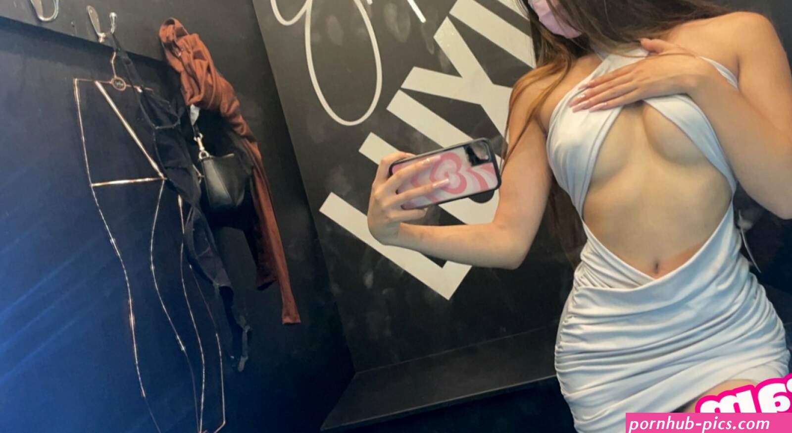 Lily Luen Strawberrybunnyloop lily.luen lilyluen Nude Leaks OnlyFans