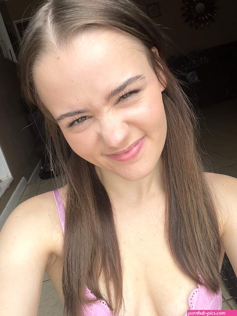 Leaked 15 nude photos and videos