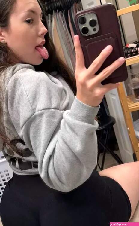 pintsizejen OnlyFans Leak: Nude photo